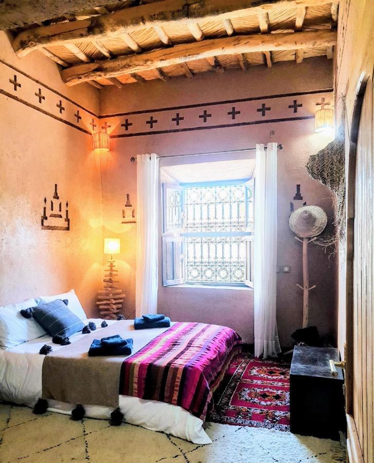 Maison D'Hotes Izza Kelaat-M'Gouna Екстер'єр фото