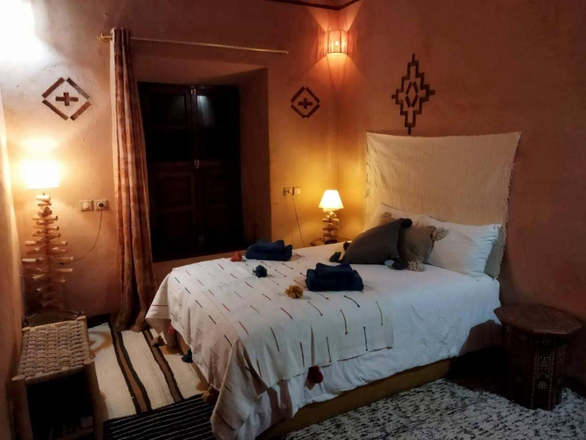 Maison D'Hotes Izza Kelaat-M'Gouna Екстер'єр фото