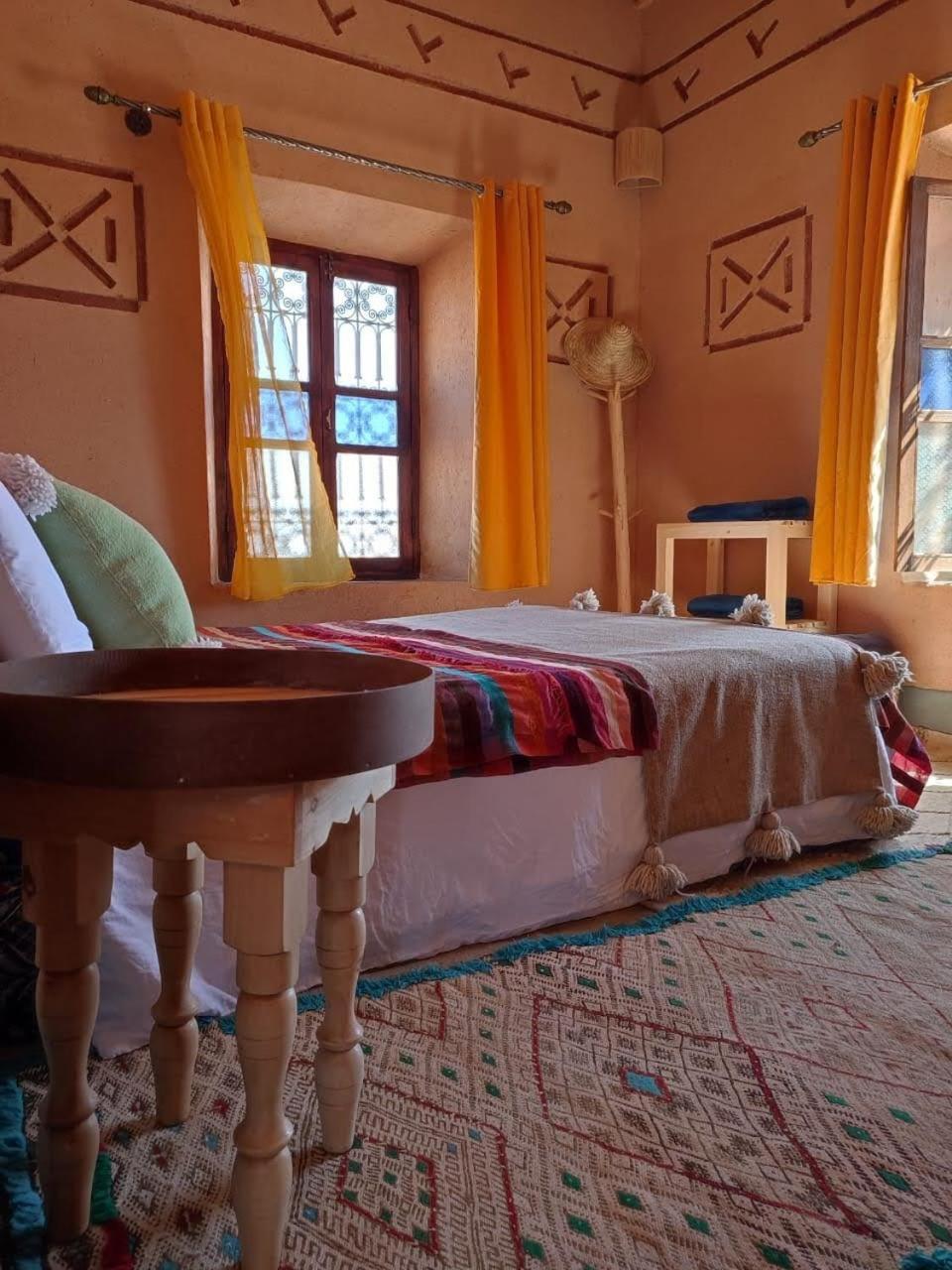Maison D'Hotes Izza Kelaat-M'Gouna Екстер'єр фото