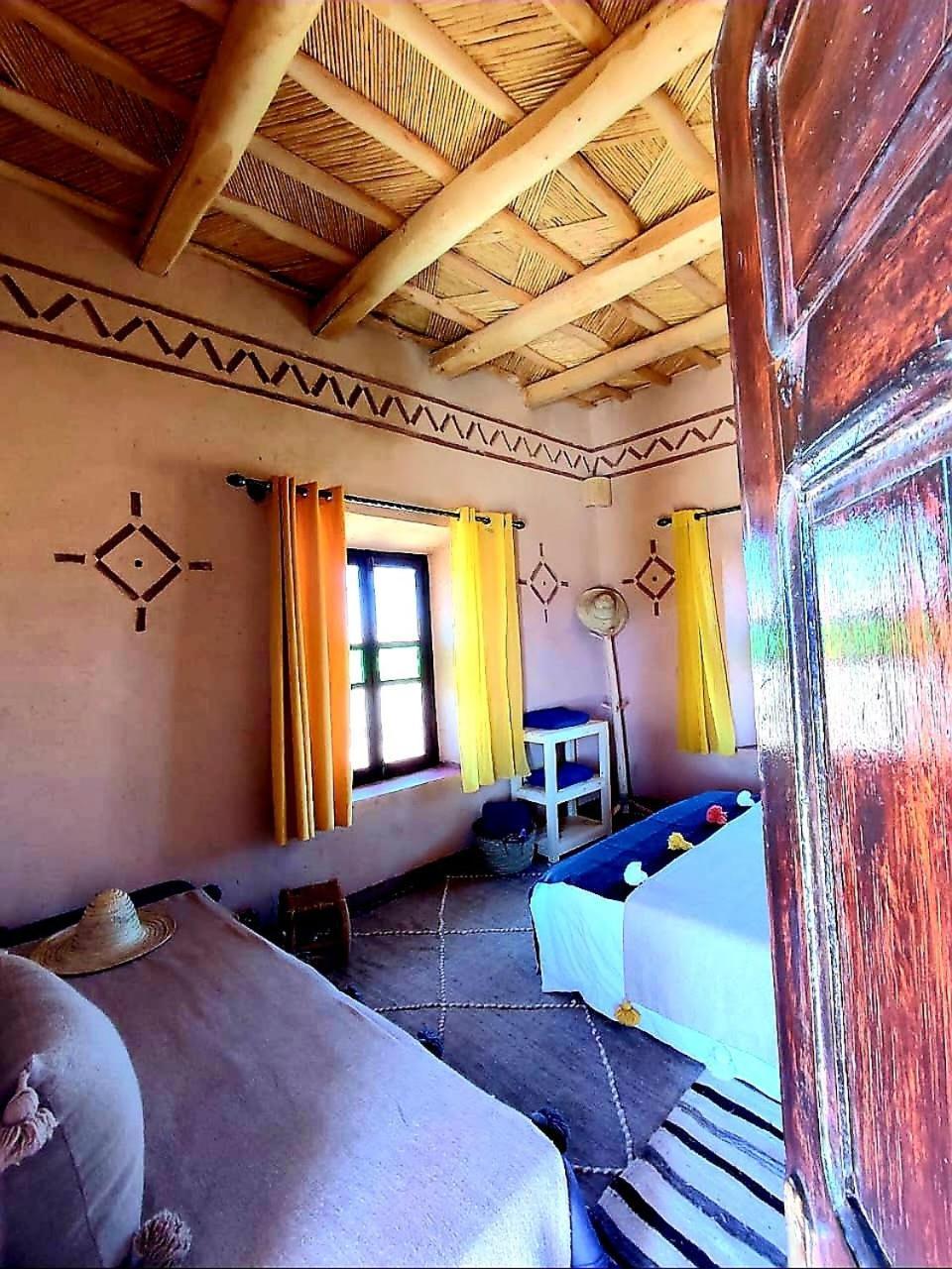 Maison D'Hotes Izza Kelaat-M'Gouna Екстер'єр фото